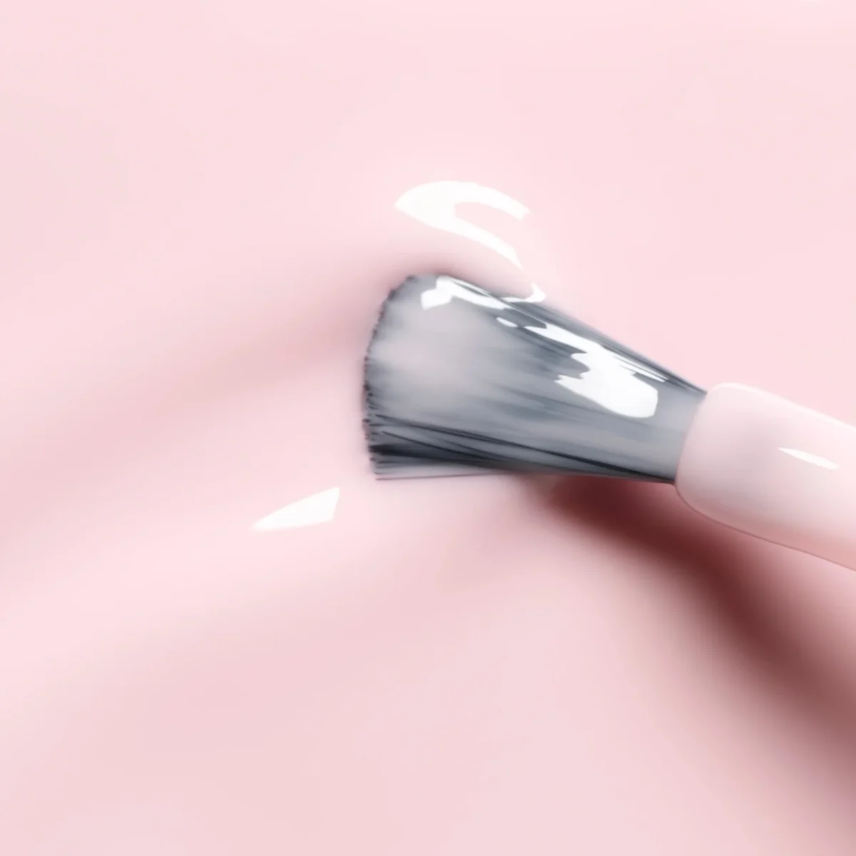 Šviesiai rožinis natūralios sudėties nagų lakas