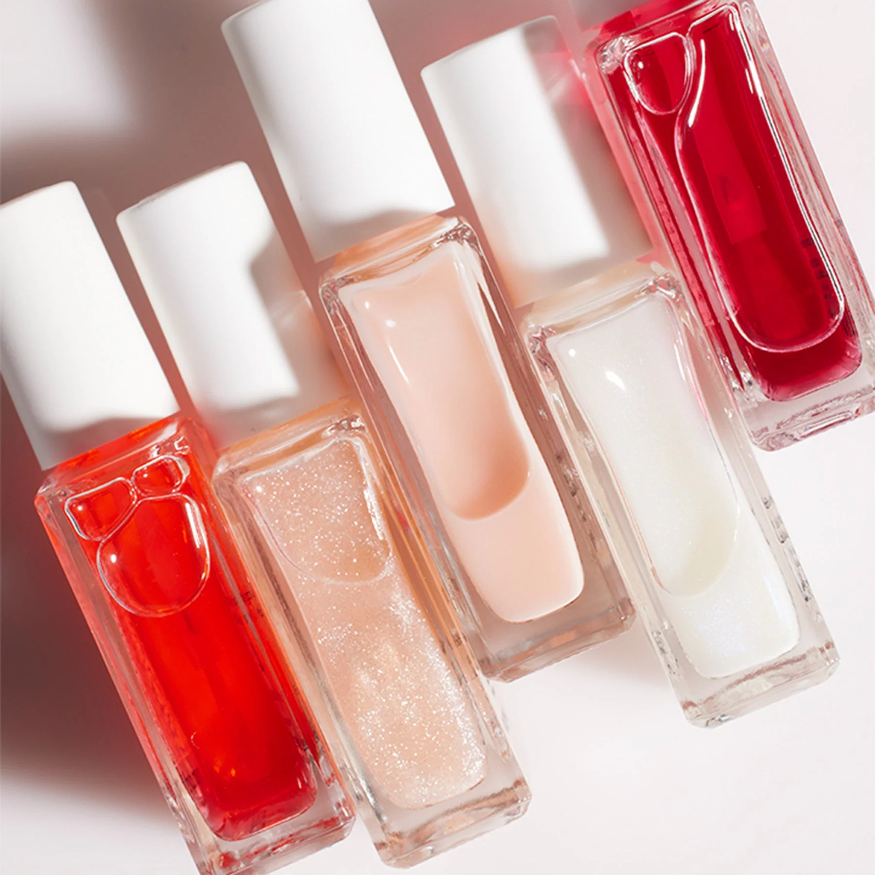 Manucurist manikiūro priemonių rinkinys su nagų lakais