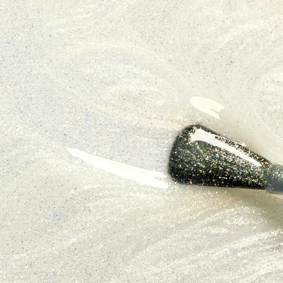 Auksinio žėrėjimo topas su blizgučiais „Top Coat Irisé Or Green“